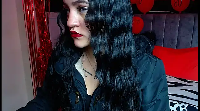 Snapshot of Violettasquirt chatting on 03-14-25, 03:14 Violettasquirt online show from 03-14-25, 03:14
