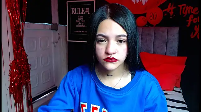 Snapshot of Violettasquirt chatting on 03-10-25, 03:09 Violettasquirt online show from 03-10-25, 03:09