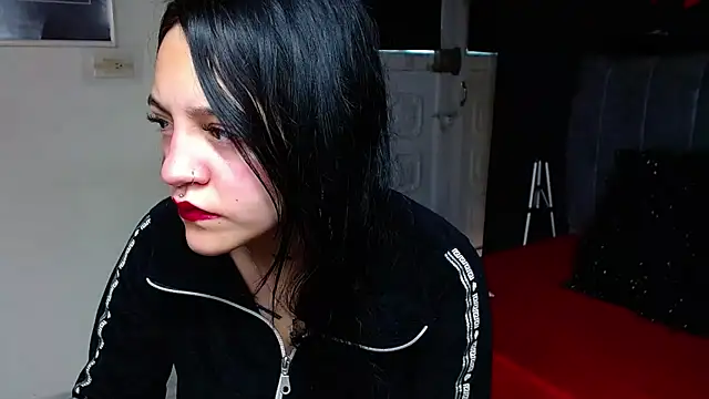 Violettasquirt online show from 02-11-26, 04:29