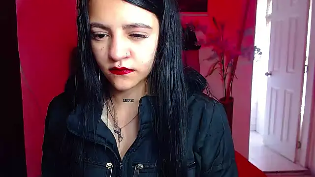 Snapshot of Violettasquirt chatting on 09-10-25, 03:11 Violettasquirt online show from 09-10-25, 03:11