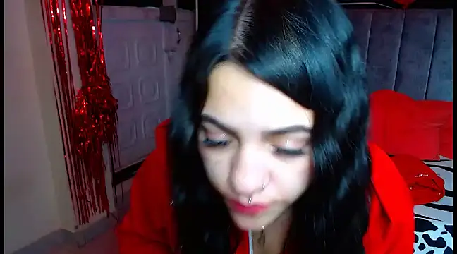 Snapshot of Violettasquirt chatting on 03-12-25, 08:09 Violettasquirt online show from 03-12-25, 08:09
