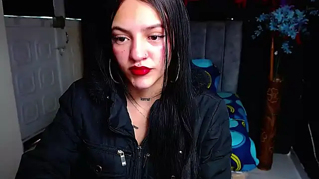 Violettasquirt online show from 03-09-26, 01:36