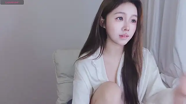 Hazel-11 online show from 03-12-25, 01:08