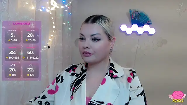 JewellKiss7 online show from 02-13-26, 01:22