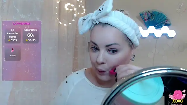 JewellKiss7 online show from 11-15-25, 12:20