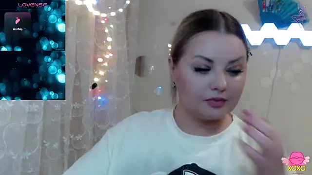 JewellKiss7 online show from 04-30-26, 06:04