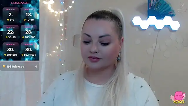 JewellKiss7 online show from 05-16-26, 01:32