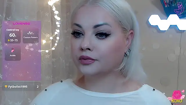 JewellKiss7 online show from 12-04-25, 06:56