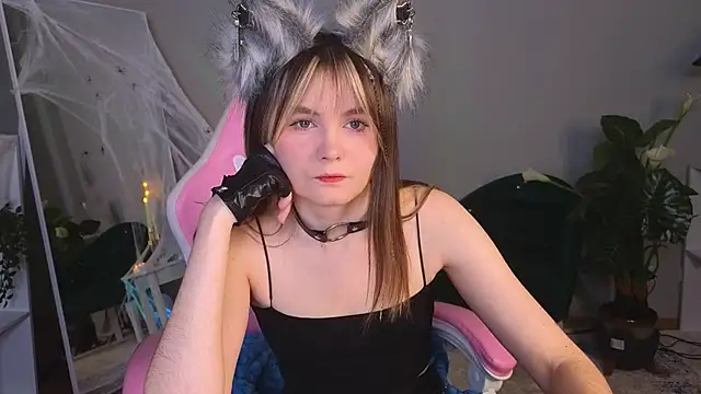 CiriRianonn online show from 11-02-25, 04:28