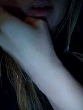 Linda 999 online show from 01-08-26, 03:01