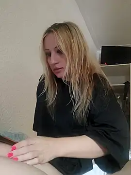 Linda 999 online show from 11-10-25, 11:04