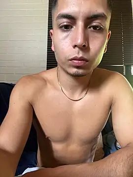 Snapshot of SAMUEL_OBRIAN chatting on 01-27-25, 05:04 SAMUEL OBRIAN online show from 01-27-25, 05:04