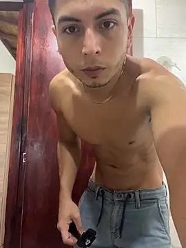 Snapshot of SAMUEL_OBRIAN chatting on 03-10-25, 06:12 SAMUEL OBRIAN online show from 03-10-25, 06:12