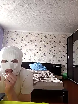 red red00 online show from 03-14-25, 11:45