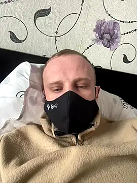 red red00 online show from 01-07-26, 08:52