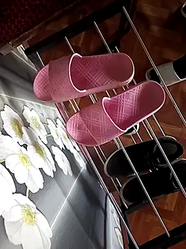 red red00 online show from 03-22-25, 09:34