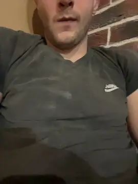 red red00 online show from 11-03-25, 01:37