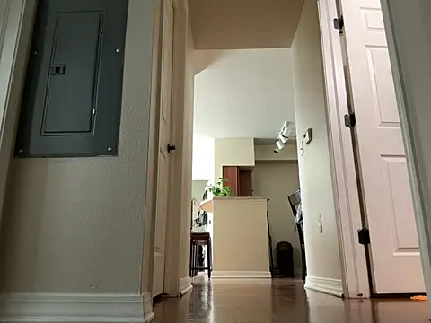 Snapshot of yfui221 chatting on 11-02-25, 08:25 yfui221 online show from 11-02-25, 08:25