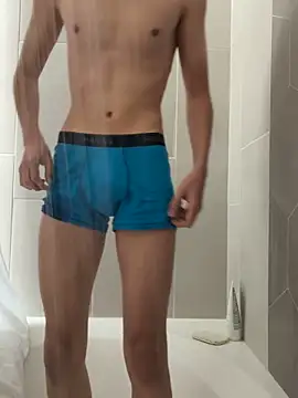 Snapshot of yfui221 chatting on 03-16-26, 05:59 yfui221 online show from 03-16-26, 05:59