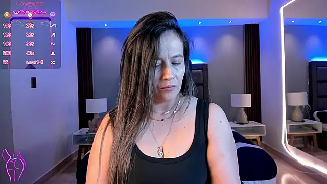 Susann Ross online show from 11-06-25, 10:52