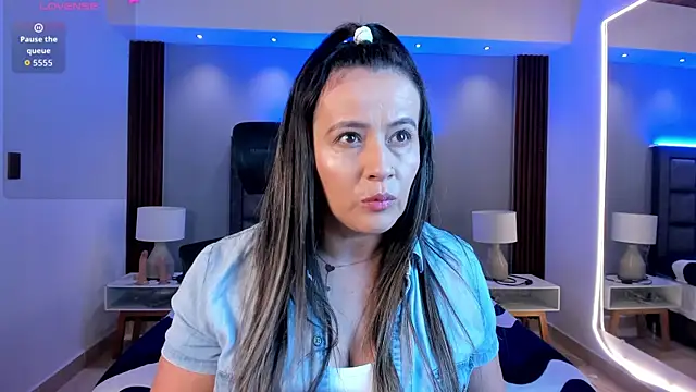 Susann Ross online show from 10-14-25, 10:49