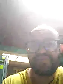 Snapshot of horfet chatting on 10-20-25, 03:56 horfet online show from 10-20-25, 03:56