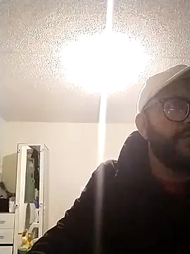 Snapshot of horfet chatting on 09-15-25, 01:44 horfet online show from 09-15-25, 01:44