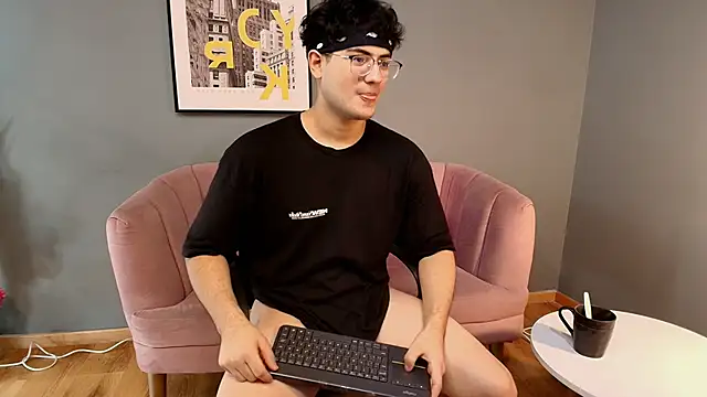 Mark Evans1  online show from 02-22-25, 07:58