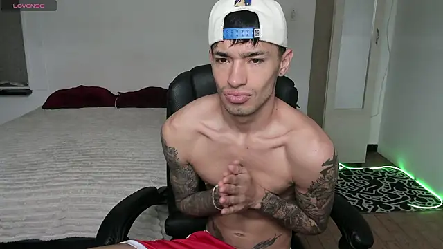 Damon  333 online show from 03-27-26, 05:14