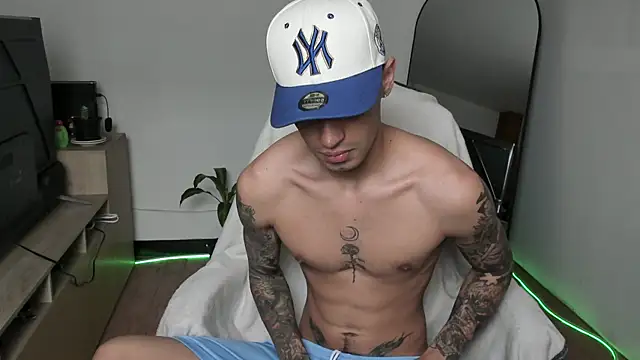 Damon  333 online show from 12-20-25, 05:05