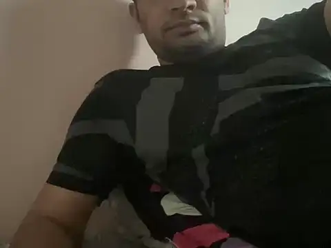 NiceBoy9099 online show from 05-24-26, 09:53