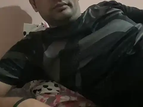 NiceBoy9099 online show from 02-26-26, 05:57