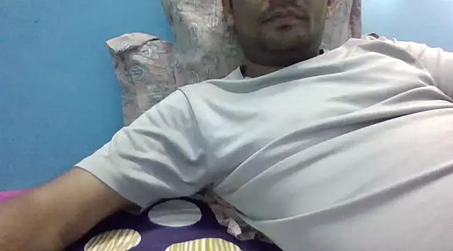 NiceBoy9099 online show from 03-09-25, 09:24