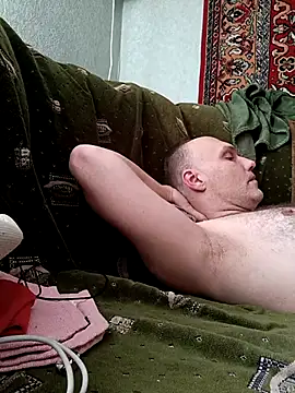 Snapshot of Pineapple04 chatting on 03-28-26, 06:58 Pineapple04 online show from 03-28-26, 06:58