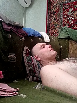 Snapshot of Pineapple04 chatting on 03-15-26, 06:53 Pineapple04 online show from 03-15-26, 06:53