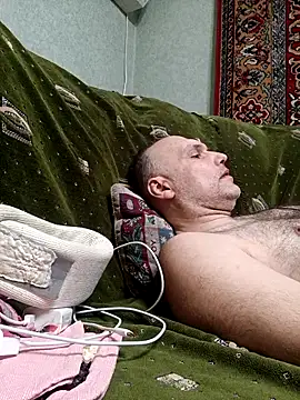 Snapshot of Pineapple04 chatting on 03-24-26, 06:19 Pineapple04 online show from 03-24-26, 06:19