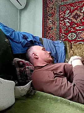 Pineapple04 online show from 10-09-25, 08:15