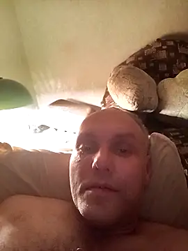 Snapshot of Pineapple04 chatting on 03-31-26, 09:50 Pineapple04 online show from 03-31-26, 09:50