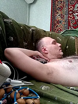 Snapshot of Pineapple04 chatting on 04-04-26, 07:48 Pineapple04 online show from 04-04-26, 07:48