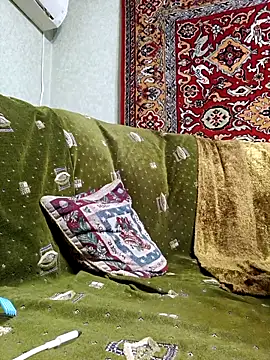 Pineapple04 online show from 11-11-25, 05:08