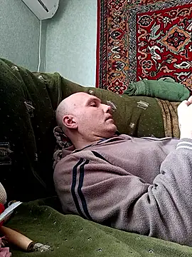 Snapshot of Pineapple04 chatting on 04-11-26, 06:54 Pineapple04 online show from 04-11-26, 06:54