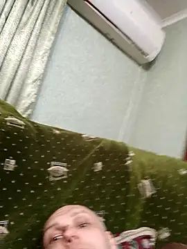 Pineapple04 online show from 02-13-26, 03:23