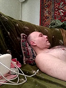 Snapshot of Pineapple04 chatting on 03-19-26, 04:23 Pineapple04 online show from 03-19-26, 04:23