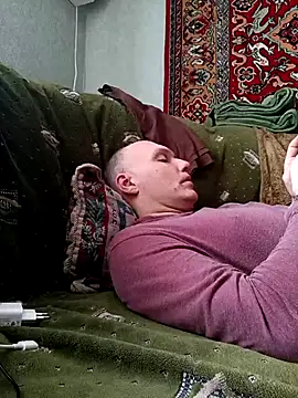 Snapshot of Pineapple04 chatting on 02-01-26, 07:39 Pineapple04 online show from 02-01-26, 07:39