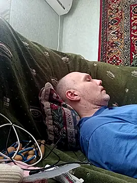 Snapshot of Pineapple04 chatting on 04-15-26, 07:58 Pineapple04 online show from 04-15-26, 07:58