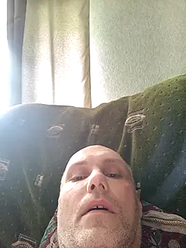 Snapshot of Pineapple04 chatting on 03-24-26, 06:02 Pineapple04 online show from 03-24-26, 06:02