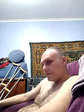 Snapshot of Pineapple04 chatting on 03-26-26, 08:29 Pineapple04 online show from 03-26-26, 08:29