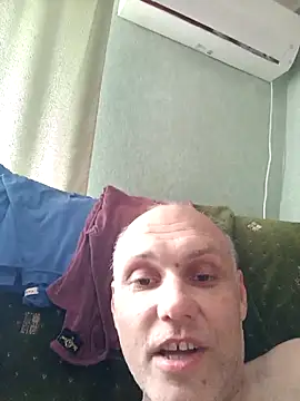 Pineapple04 online show from 05-14-26, 10:45