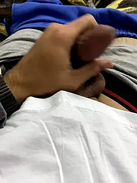 Crazyturko07 online show from 10-10-25, 04:41