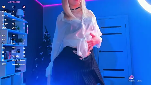 Snapshot of aneta_alisha chatting on 02-28-25, 12:09 aneta alisha online show from 02-28-25, 12:09
